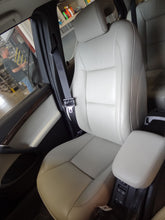Load image into Gallery viewer, Turbo  SAAB 9-5 2009 - NW184905
