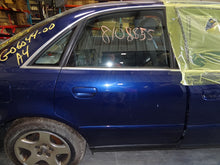 Load image into Gallery viewer, RADIO Audi A4 S4 1999 99 2000 00 2001 01 02 AM/FM/CASS - NW135871
