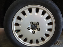 Load image into Gallery viewer, WHEEL Volvo S60 V70 01 02 03 04 - 09 16x6.5 16 Spoke - NW201883
