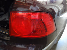 Load image into Gallery viewer, CARRIER ASSEMBLY Volkswagen Phaeton 2004 04 2005 05 2006 06 4.2L - NW47506
