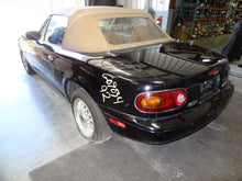 Load image into Gallery viewer, Computer  MAZDA MX-5 MIATA 1992 - NW34114
