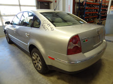 Load image into Gallery viewer, PARKLAMP VW Passat 2001 01 2002 02 03 04 05 Left - NW83708
