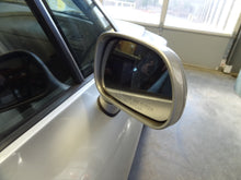 Load image into Gallery viewer, RADIATOR BMW Z3 1999 99 2000 00 2001 01 2002 02 - NW132074
