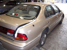 Load image into Gallery viewer, WINDOW SWITCH Infiniti I30 1997 97 - 31553
