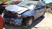 Load image into Gallery viewer, DASH MOUNTED TEMPERATURE CONTROLS Town &amp; Country Caravan 04-07 - MM1268111
