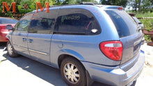 Load image into Gallery viewer, DASH MOUNTED TEMPERATURE CONTROLS Town &amp; Country Caravan 04-07 - MM1268111
