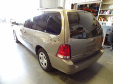 Load image into Gallery viewer, Radio Ford Freestar 2006 - NW135627
