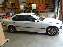 Load image into Gallery viewer, CD CHANGER 318i 318ic 318ti 323i 323ic 323is 328i 328ic 328is M3 98-99 - NW136336
