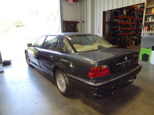 Load image into Gallery viewer, Radio BMW 750i 740i 1999 99 2000 00 2001 01 - NW136625
