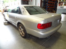 Load image into Gallery viewer, RADIO Audi A8 S8 2000 00 2001 01 2002 02 2003 03 - NW136092
