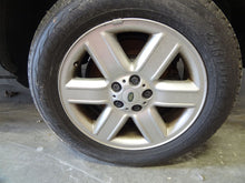 Load image into Gallery viewer, RADIO Range Rover 2003 03 2004 04 AM FM Stereo - NW139440
