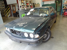 Load image into Gallery viewer, Park Lamp Light  BMW 740I 1993 - NW82389
