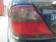 Load image into Gallery viewer, Radio Antenna Jaguar XJ6 1997 - NW7776
