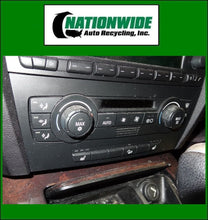 Load image into Gallery viewer, SPEEDOMETER CLUSTER BMW 323i 330i 325i 2006 06 - NW159678
