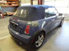 Load image into Gallery viewer, RADIO Mini Cooper 04 05 06 07 08 AM FM CD - NW136547
