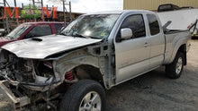 Load image into Gallery viewer, ALTERNATOR Toyota Tacoma 2005 05 2006 06 90 AMP - MM1376204
