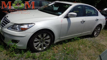 Load image into Gallery viewer, TRANSMISSION Hyundai Genesis 2009 09 2010 10 2011 11 - MM1422093
