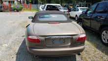 Load image into Gallery viewer, AC COMPRESSOR JAGUAR XJ8 XK8 1998 98 99 00 01 02 03 - MM1440202
