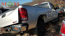 Load image into Gallery viewer, AC Compressor  SIERRA 2500 PICKUP 2011 - MM1495918
