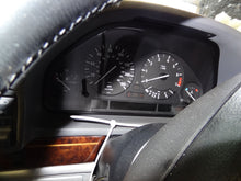 Load image into Gallery viewer, ECU ECM COMPUTER BMW 740i 1993 93 1994 94 - NW59477
