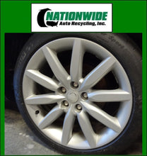 Load image into Gallery viewer, RADIATOR XK8 1998 98 1999 99 00 01 02 03 04 05 06 - NW132276
