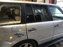 Load image into Gallery viewer, CARRIER ASSEMBLY Range Rover 2003 03 2004 04 2005 05 Rear - NW47385
