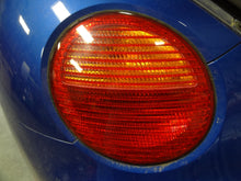 Load image into Gallery viewer, Radio Antenna Volkswagen Beetle 2004 - NW7906
