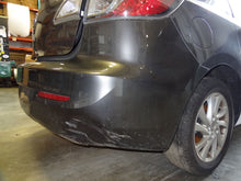 Load image into Gallery viewer, RADIATOR FAN ASSEMBLY Mazda 3 2010 10 2011 11 2012 12 2013 13 - NW64234
