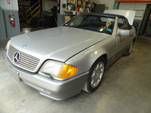 Load image into Gallery viewer, Radio Antenna  MERCEDES 500 1991 - NW7859
