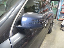 Load image into Gallery viewer, Front Spindle Knuckle  MERCEDES GL-CLASS 2013 - NW166648
