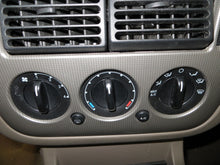 Load image into Gallery viewer, TRANSFER CASE Ford Explorer Explorer Sport Trac 02 03 04 - NW348998
