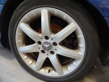 Load image into Gallery viewer, Radio Mercedes CLK320 C240 C320 C32 2001 01 2002 02 2003 03 2004 04 2005 05 - NW138406
