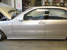 Load image into Gallery viewer, Radio S430 S500 S600 S55 CL500 2002 02 2003 03 2004 04 AM FM CD Nav - NW139050
