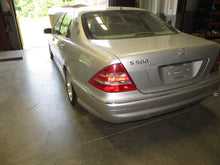 Load image into Gallery viewer, Radio S430 S500 S600 S55 CL500 2002 02 2003 03 2004 04 AM FM CD Nav - NW139050
