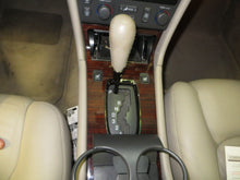 Load image into Gallery viewer, Headlight Lamp Assembly Cadillac Seville 2001 - NW102195
