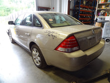 Load image into Gallery viewer, Radio Mercury Montego 2005 - NW135367
