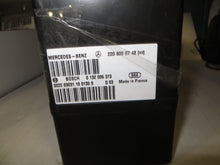 Load image into Gallery viewer, Temperature computer Mercedes S350 S430 S500 S600 2003 03 2004 04 2005 05 06 - NW35983
