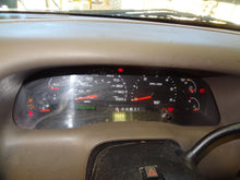 Load image into Gallery viewer, Park Lamp Light  FORD F250SD PICKUP 2002 - NW81501
