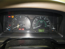 Load image into Gallery viewer, POWER STEERING PUMP Discovery 1999 99 2000 00 01 02 03 - NW163970
