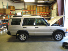 Load image into Gallery viewer, POWER STEERING PUMP Discovery 1999 99 2000 00 01 02 03 - NW163970
