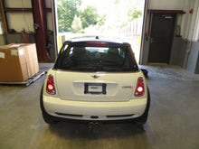 Load image into Gallery viewer, PARKLAMP Mini Cooper 2002 02 03 04 05 06 07 08 Left - NW82306
