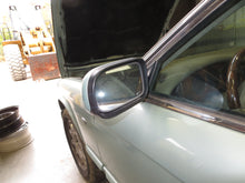 Load image into Gallery viewer, FOG LIGHT Jaguar XJ8 1998 98 1999 99 00 01 02 03 - NW82805
