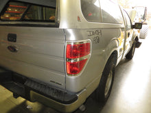 Load image into Gallery viewer, Mass Air Flow Sensor Meter MAF E350SD Van Expedition Explorer F150 10-15 - NW4555
