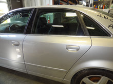 Load image into Gallery viewer, Air Bag Computer Audi S4 A4 2004 04 2005 05 - NW28263
