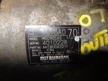 Load image into Gallery viewer, [INVENTORYCAR_YEAR_MAKE_MODEL] TRANSFER CASE - NW177018

