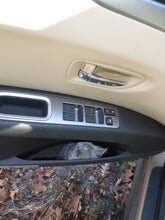 Load image into Gallery viewer, NAVIGATION CONTROL MODULE COMPUTER Subaru Tribeca 2006-2014 - NW37940
