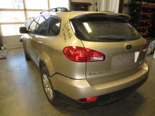 Load image into Gallery viewer, FUEL PUMP CONTROL MODULE COMPUTER Subaru Tribeca 2006-2014 - NW37942
