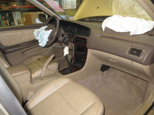 Load image into Gallery viewer, RADIO Nissan Altima 2000 00 Am Fm Cassette Cd - NW136868

