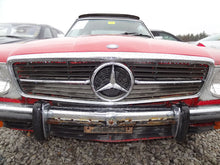 Load image into Gallery viewer, GRILLE Mercedes 380SL 380SLC 560SL 72 73 74 75 76 - 89 - NW98586
