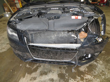 Load image into Gallery viewer, SPEEDOMETER CLUSTER Audi A4 2009 09 - NW159472
